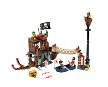 Shipwreck Hideout | 6253 | Disney Pirates