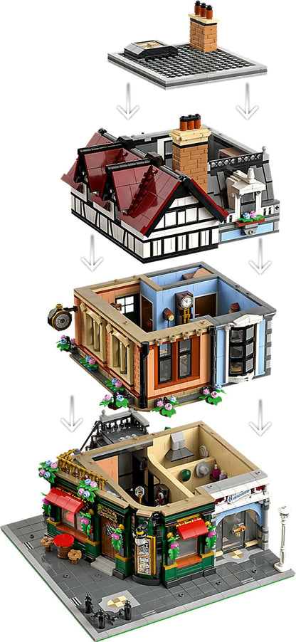 Tudor Corner | 10350 | Icons