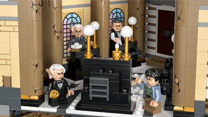 Gringotts™ Wizarding Bank – Collectors' Edition- 76417