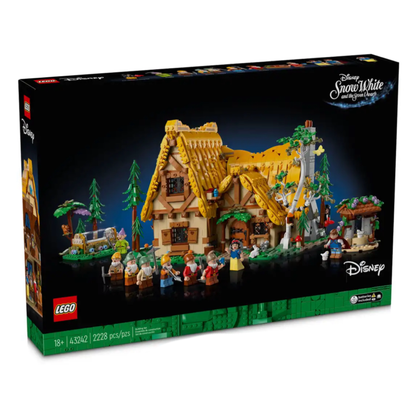 Snow White and the Seven Dwarfs' Cottage | 43242 | Disney